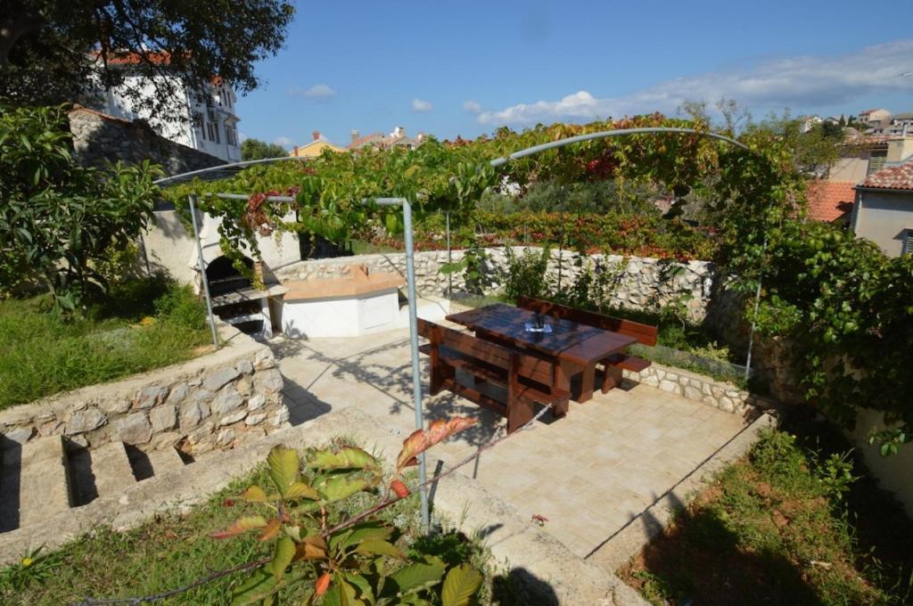 Apartments Mali Losinj Exterior photo